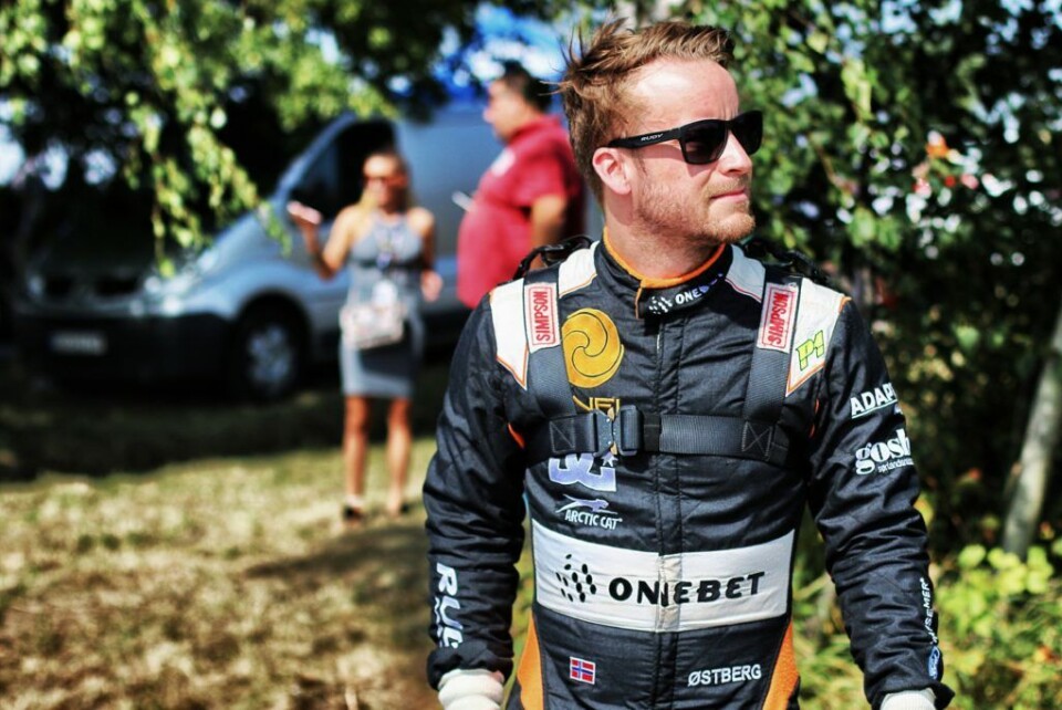Mads Østberg er glad det løste seg, men skuffet over saksbehandlingen fra Norges Bilsportforbund. (Foto: Adapta Motorsport)