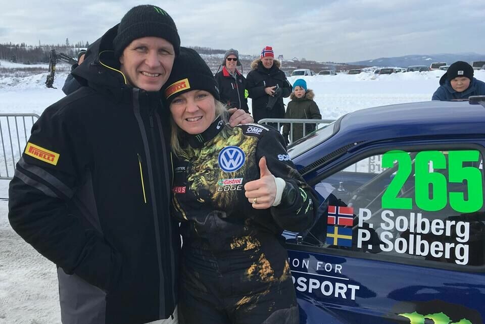 Petter og Pernilla Solberg strålende fornøyde med andreplass i den historiske utgaven av Rally Sweden. (Foto: Privat/PSRX)