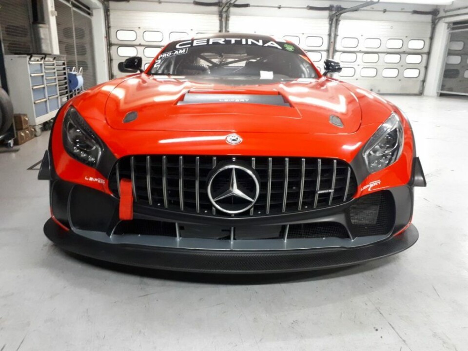 Marcus Påveruds nye doning, en Mercedes AMG GT4. (Foto: Privat)