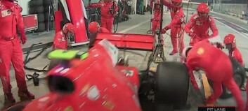Her knekker Ferrari-mekanikeren leggbeinene tvers av (OBS - sterke bilder!)