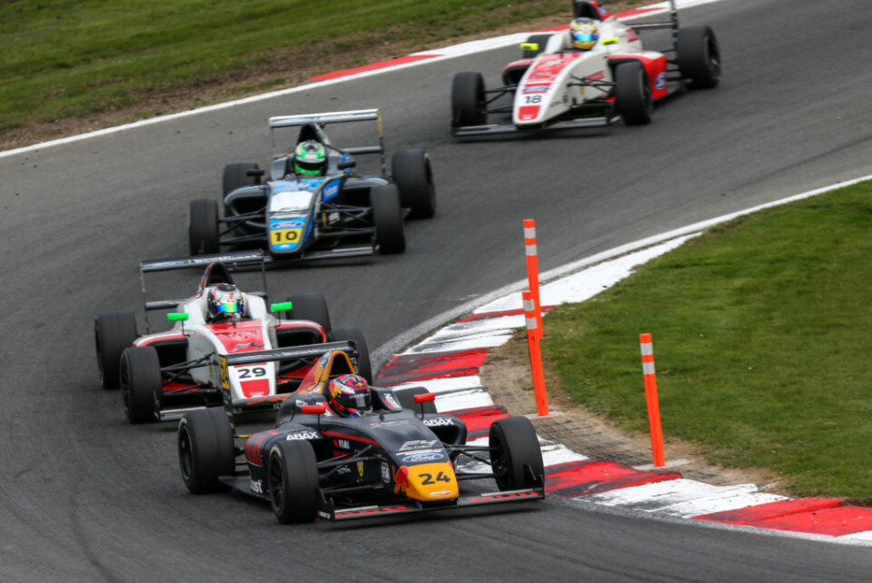 Dennis Hauger fra Brands Hatch for tre uker siden. (Foto: Dutch Photo Agency/Red Bull Content Pool)