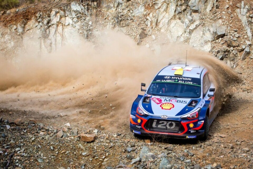 Dette bildet gir en liten indikasjon på hvor tøffe veiforhold Andreas Mikkelsen og resten av VM-feltet har i vente denne helgen. (Foto: Hyundai Motorsport GmbH)
