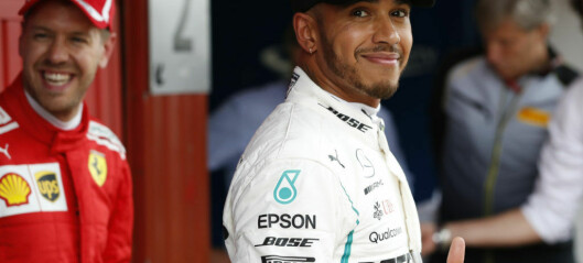 Hamilton tar Vettel i forsvar på sosiale medier etter helgens fiasko