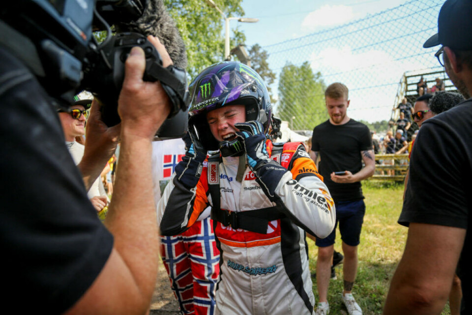 Oliver Solberg, her etter seieren i Arvika i fjor sommer. (Foto: Simen Næss Hagen)