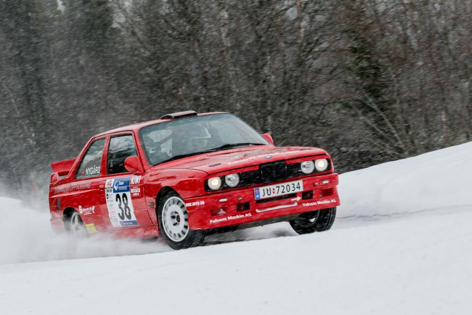 Jan Egil Halland var en av mange lokale, og totalt 128 førere, som dessverre ikke fikk oppleve årets Numedalsrally. Her fra 2017. (Foto: Simen Næss Hagen / Parc Fermé)