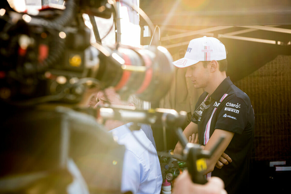 Esteban Ocons Formel 1-skjebne spiller også en sentral rolle i oppbygningen av Force India-dramaet, som endte med oppkjøp og nytt teamnavn. (Foto: Netflix)