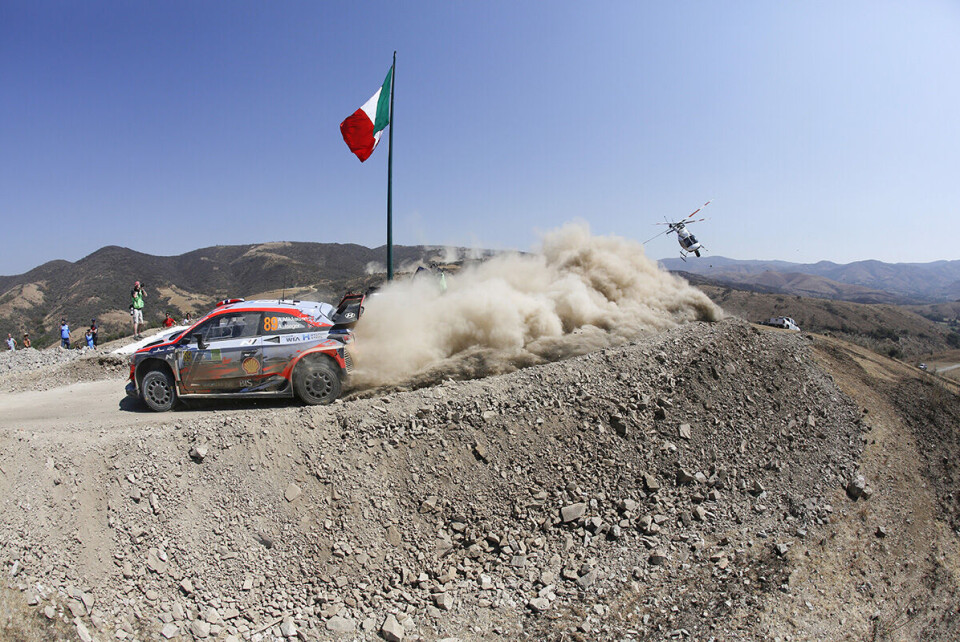 Andreas Mikkelsen, her fra Rally Mexico i mars som er hans foreløpige siste løp etter at han måtte stå over Rally Korsika. (Foto: Austral / Hyundai Motorsport GmbH)