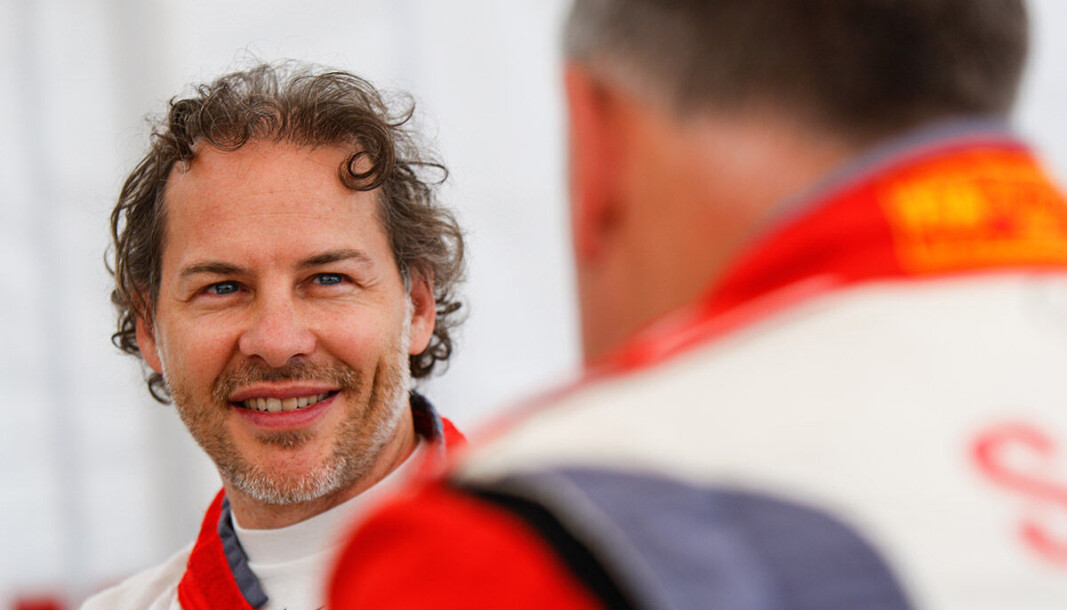 Jacques Villeneuve har og konkurrerte i Rallycross-VM etter sin F1-karriere. Nå er han altså klar for sitt første Daytona 500. Jacques Villeneuve har og konkurrerte i Rallycross-VM etter sin F1-karriere. Nå er han altså klar for sitt første Daytona 500.