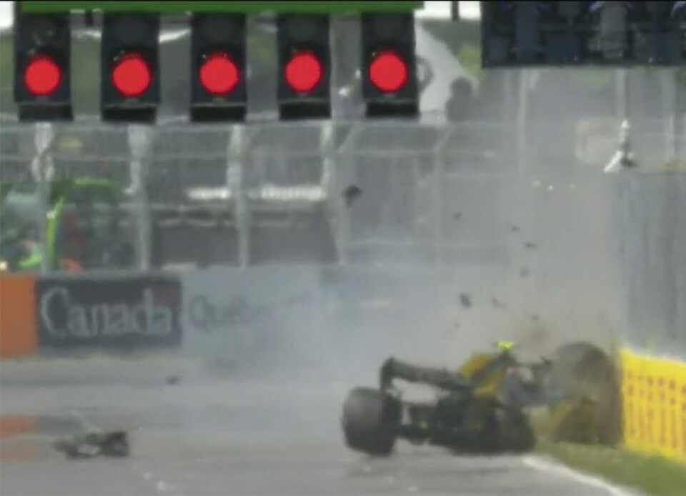 Her smeller det for Kevin Magnussen rett før Q2 var over. Han hadde allerede satt 10. beste tid og var egentlig klar for Q3. (Skjermdump: Viasport +)