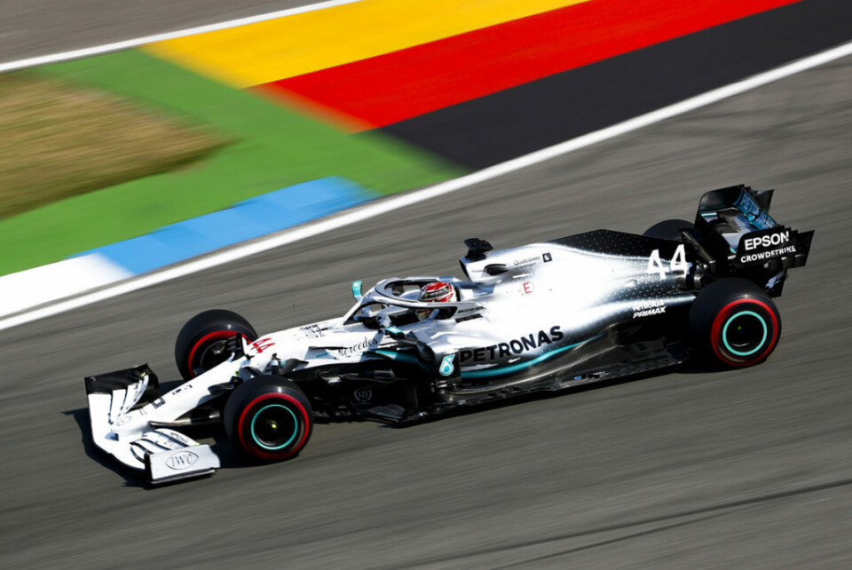 Lewis Hamilton på vei mot pole position på Hockenheim. (Foto: LAT Images / Mercedes)