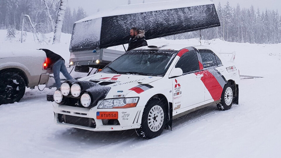 Denne rallybilen har gått i Sverige i flere år, men har nå fått norske skilter på seg. Dermed betyr det et nytt tilskudd i den norske rallybilsamlingen. (Foto: Privat)