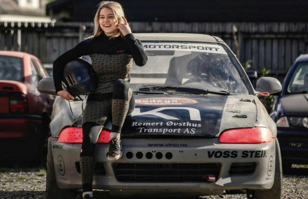 Hedda Hosås har bare rukket å kjøre såvidt en sesong i juniorklassen med sin Honda Civic før hun nå har fått en mulighet av de sjeldne i internasjonal bilsport.
