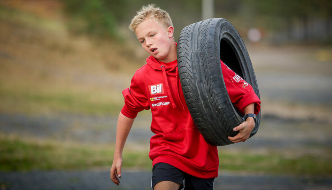 Martinius Stenshorne, her fra Bilsporttalentet på Vålerbanen tidligere i høst. Martinius Stenshorne, her fra Bilsporttalentet på Vålerbanen tidligere i høst.