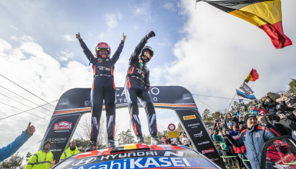Thierry Neuville og Nicolas Gilsoul sikret seieren i årets første VM-runde. (Foto: Austral Worldwide / Hyundai Motorsport GmbH)