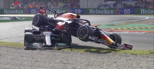 F1: Dommerne gir Verstappen skylden - får straff som må løses ut under Russlands Grand Prix