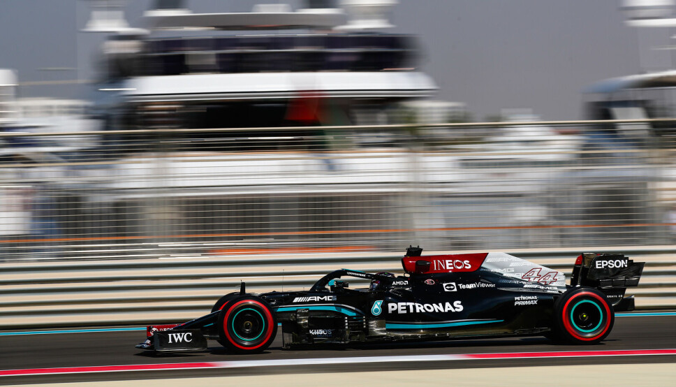Lewis Hamilton fra fredagens kjøring i Abu Dhabi.