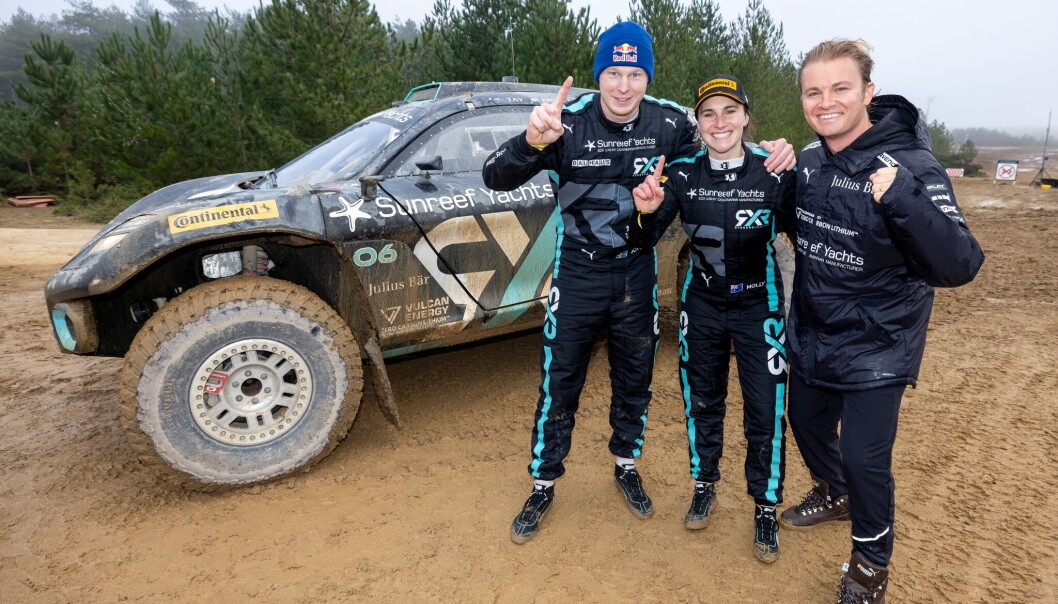 God stemning i Rosberg X Racing, med førerne Johan Kristoffersson fra Sverige og Molly Taylor fra Australia, samt teamsjef Nico Rosberg i hovedrollene. God stemning i Rosberg X Racing, med førerne Johan Kristoffersson fra Sverige og Molly Taylor fra Australia, samt teamsjef Nico Rosberg i hovedrollene.