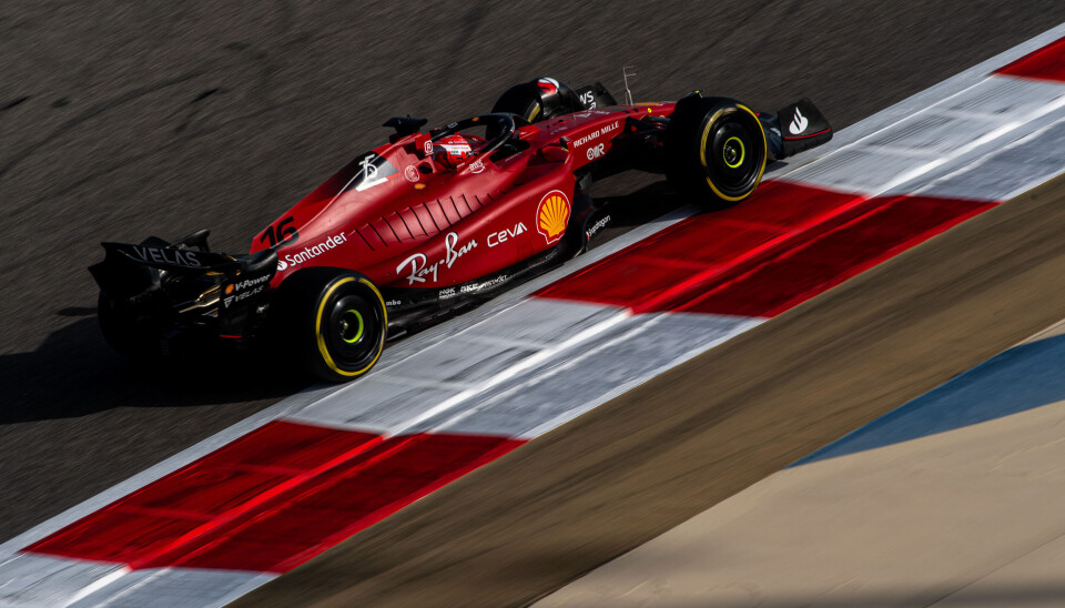 Charles Leclerc med sterk pole position i årets første VM-runde i Formel 1.