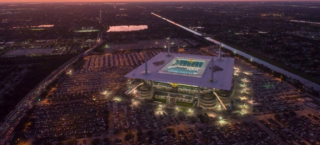 Hard Rock Stadium sett fra luften er hjemme til årets femte Formel 1-runde. Hard Rock Stadium sett fra luften er hjemme til årets femte Formel 1-runde.