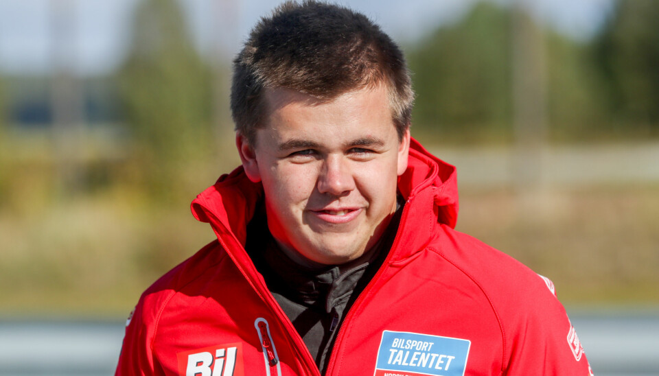 Emil Sivesind, her fra Bilsporttalentet på Vålerbanen i fjor høst. Foto: Simen Næss Hagen / Parc Fermé