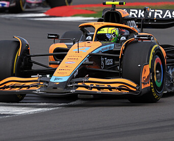 Kontraktkrigen til McLaren har satt ordentlig fyr på silly season i to ulike mesterskap