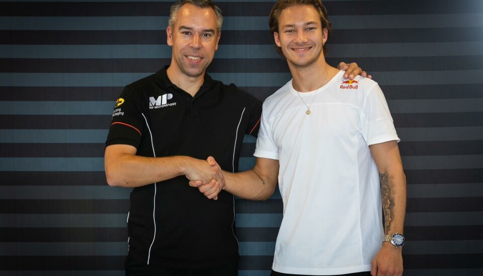 Dennis Hauger med sin nye teamsjef i MP Motorsort, Sander Dorsman.