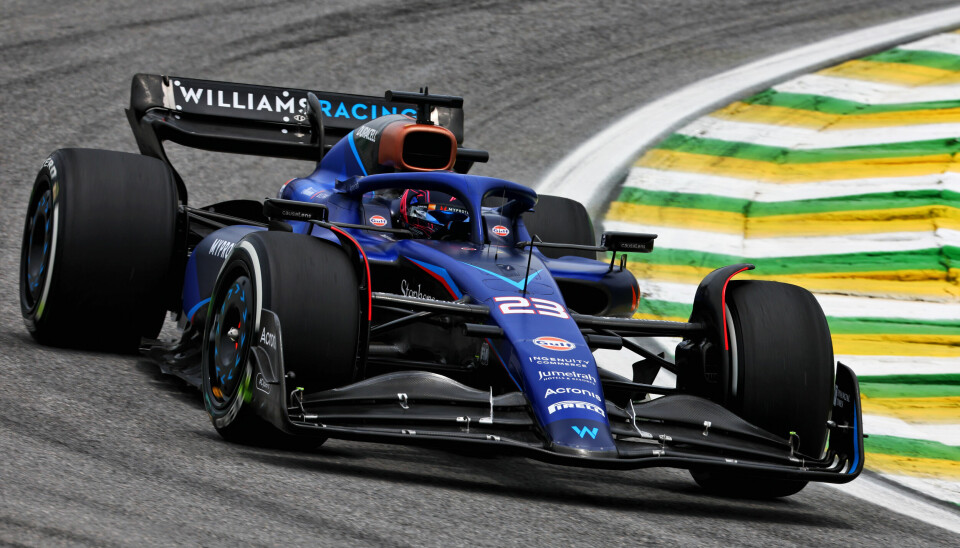 Williams-bilen fortsetter med samme motor som før.