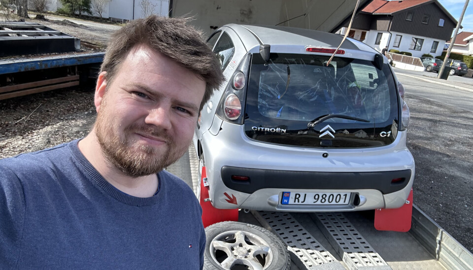B-Zero-klassen i norsk rally denne sesongen er ment for å senke terskelen til å kjøre rally. At undertegnede nå får sjansen til å prøve seg bak rattet er et klart bevis på at premisset bak klassen fungerer.