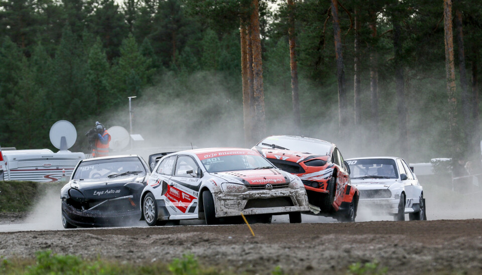 Regjerende norgesmester Simen Engsvik, her i beintøff duell mot tidligere norgesmester Knut Ove Børseth. Dette er bare to av flerfoldige norgesmestere og NM-medaljører som skal kjempe om samme tittel denne sesongen.