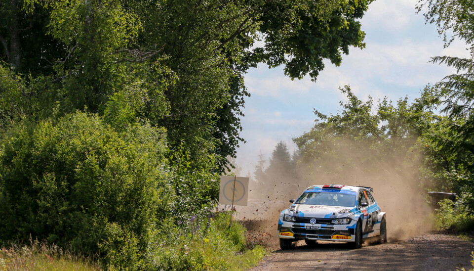 Frank Tore Larsen fra SS12, bare noen få kilometer før snurringen - som ble hans eneste førerfeil gjennom helgen. Selv mener han den ikke gjorde noen spesielle utslag på totalresultatet til syvende og sist.