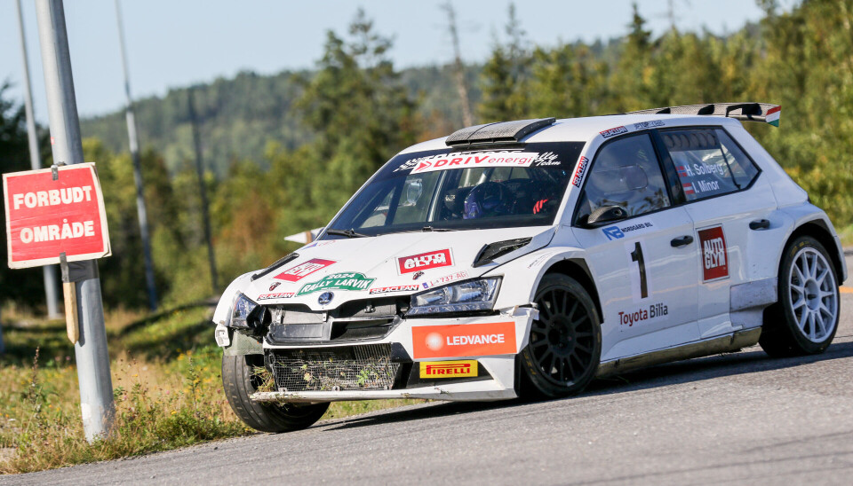 Det gikk så delene sprutet i Larvik på den nest siste etappen for Henning Solberg. Men samtidig fant han selvtilliten under avslutningsetappene - og mener denne godfølelsen sitter godt i før Rally Hedemarken.