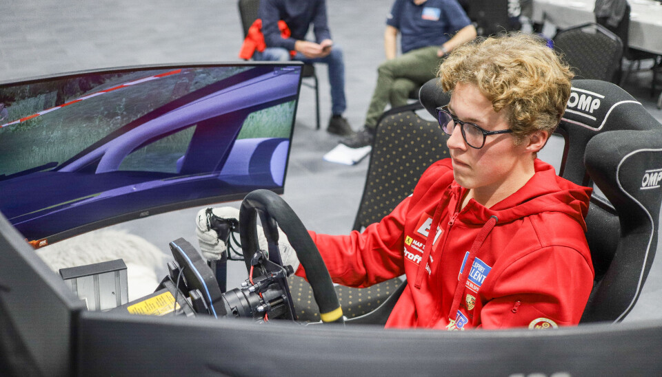 En av øvelsene Emil Gjerdrum likte godt var rallysimulatoren.