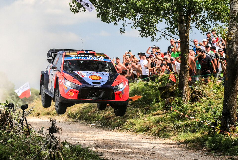 Tempoet som Andreas Mikkelsen og Torstein Eriksen viste under Rally Polen i fjor er nok til at han selv holder motet oppe og venter på at en ny mulighet skal dukke opp.