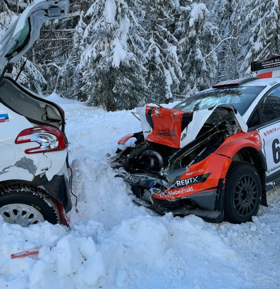 Slik så bilen ut etter krasjen.