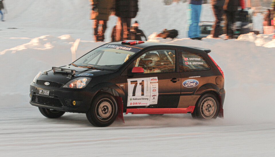 Kjetil og Ole Magnus Grøterud i aksjon på SS5.