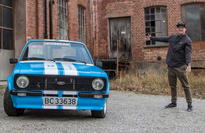 Andreas Bakkerud brukte sin første lønn fra Hoonigan-teamet til å kjøpe en Ford Escort MK2.