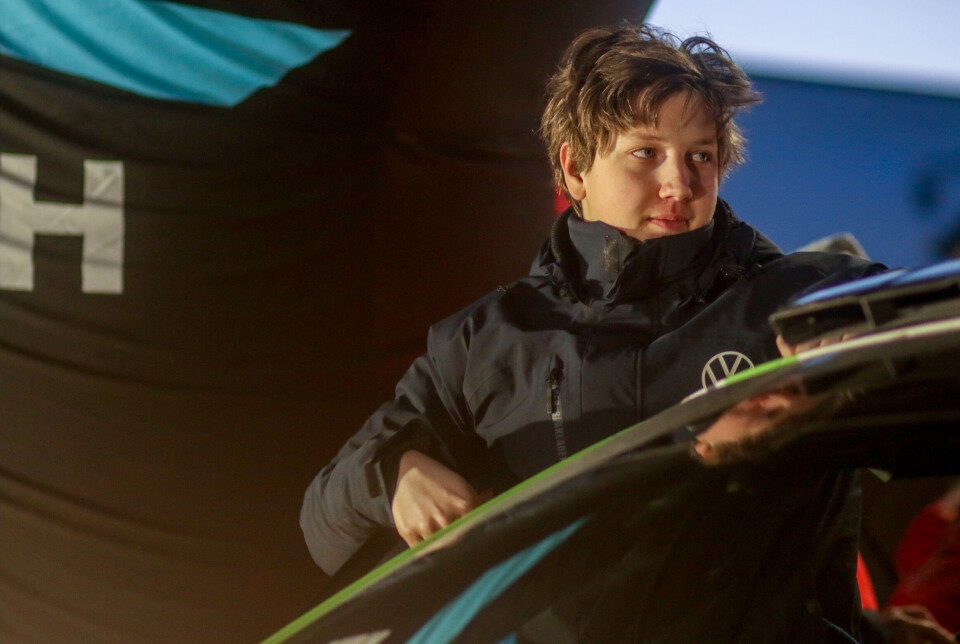Simen Solheim (20) har fått positive lovord fra toppklassen i norsk rally den siste måneden, og denne helgen tok han sin andre totalseier på rad. Her fra Rally Finnskog der han leste for Stian Brøderud.