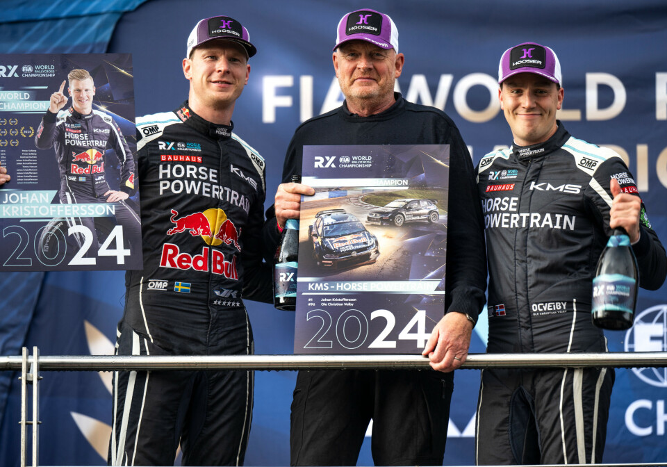 KMS-teamet har dominert sporten i åresvis, men ønsker aller helst å prege et mesterskap med enda større status og prestisje. Fra venstre flere ganger verdensmester Johan Kristoffersson, pappa og teamsjef Tommy Kristoffersson og Ole Christian Veiby som mesterskapets eneste nordmann.