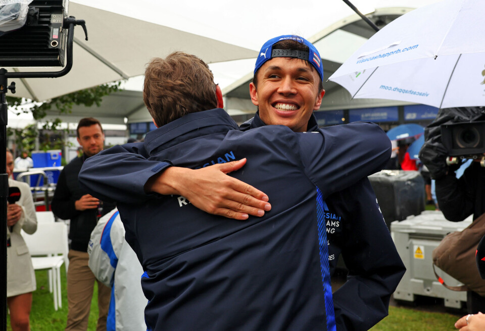 Alexander Albon slo til med femteplass i årets første løp. Nå håper han på et løp i Thailand.