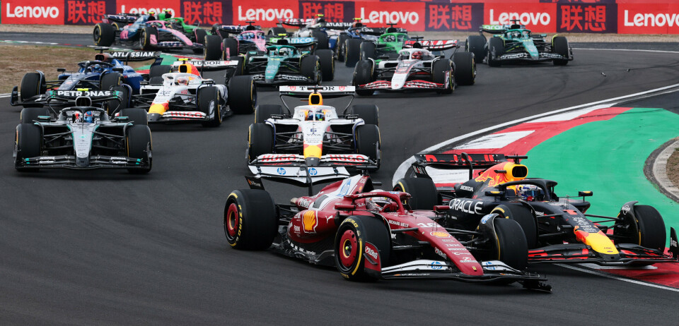 Hybridmotorene skal etter planen drive Formel 1-bilene også i