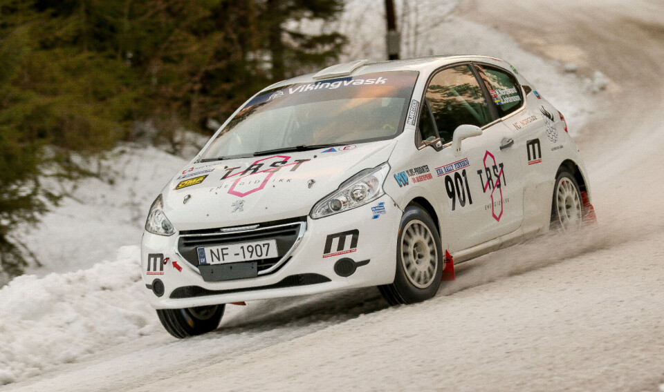 Karl Peder Nordstrand har vist lovende tempo denne vinteren. Her fra Rally Finnskog.