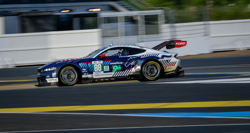 Giammarco Levorato i Proton Competition #88, som også er bilen til Dennis Olsen, under hyperpole-kvalifiseringen på Le Mans, torsdag kveld.