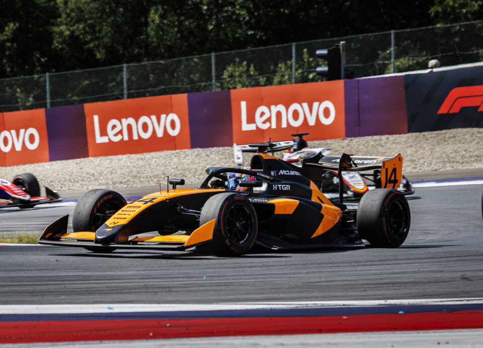 Martinius Stenshorne har ikke fått det til å stemme med den nye Formel 3-bilen - før nå.