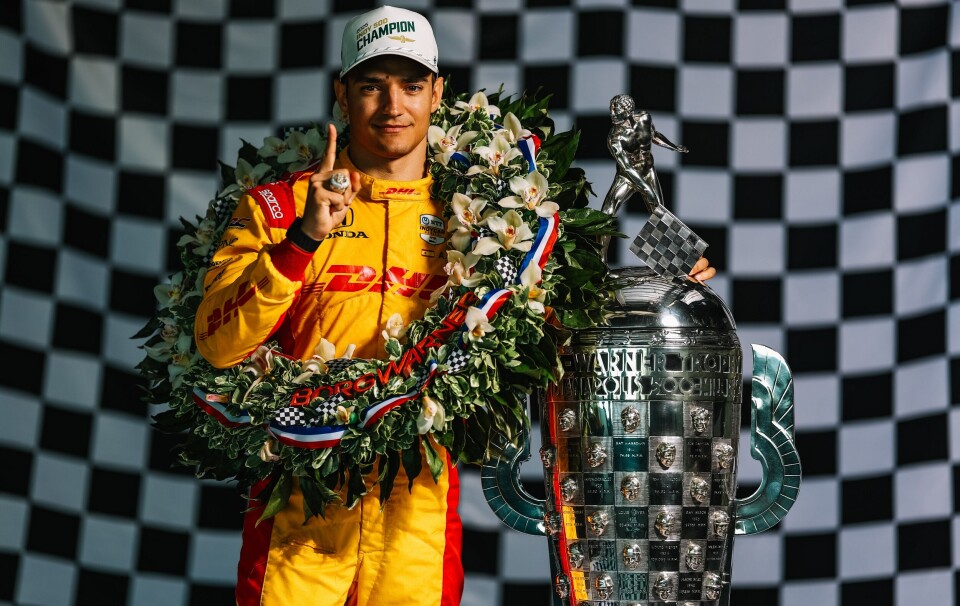 Få, om noen, har dominert IndyCar-mesterskapet på samme måte som Alex Palou de siste årene - og spesielt i år. Det eneste han manglet var Indy 500-seieren, og i 2025 ble også den milepælen nådd. Neste år ser han ikke bort ifra at han får en norsk konkurrent på startlistene.