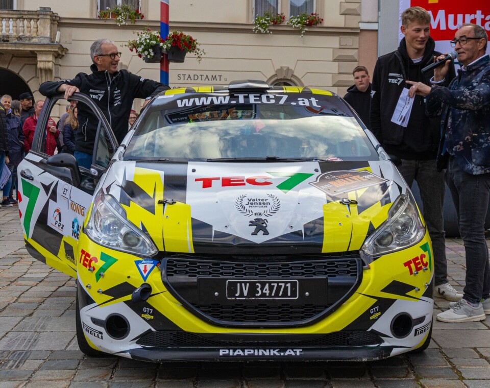 Våren og sommeren har stort sett bestått av østerrikske rallyløp for Erik Pedersen og Martin Stenberg. Men til helgen vender de hjem igjen, og for larvikingen Erik bokstavelig talt hjem når de nå skal måle krefter mot NM-eliten etter en god verdifull mengde med asfalttrening på krevende østerrikske rallyveier.