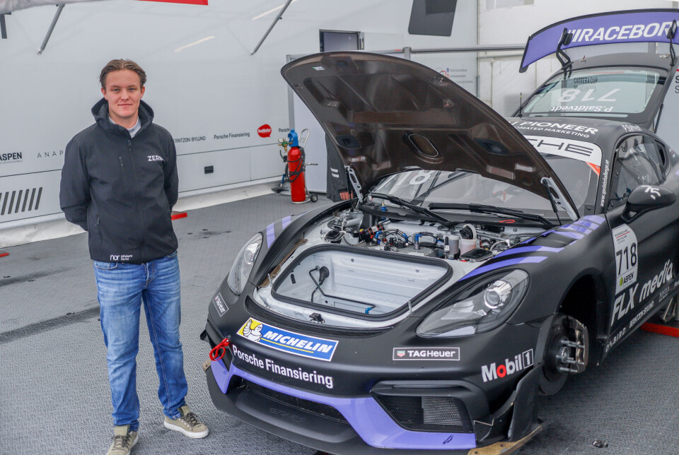 Peder Saltvedt er gjestefører på Rudskogen denne helgen, for å dyrke enda mer GT4-erfaring i Sprint Challenge-klassen. Målet er å sikte seg inn mot enda mer GT-racing neste år.