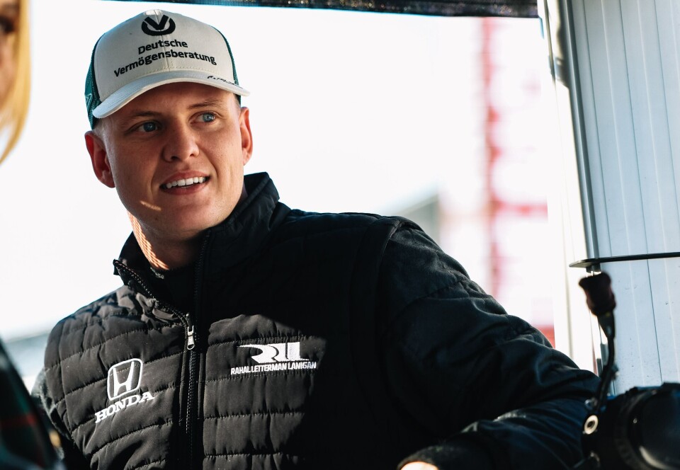 Mick Schumacher er åpen for å skifte kurs til USA.